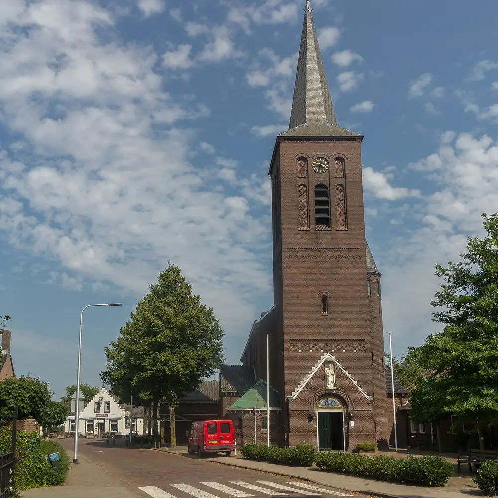 De Sint-Willibrorduskerk in Berkel-Enschot: alle rijscholen in Berkel-Enschot op een rij