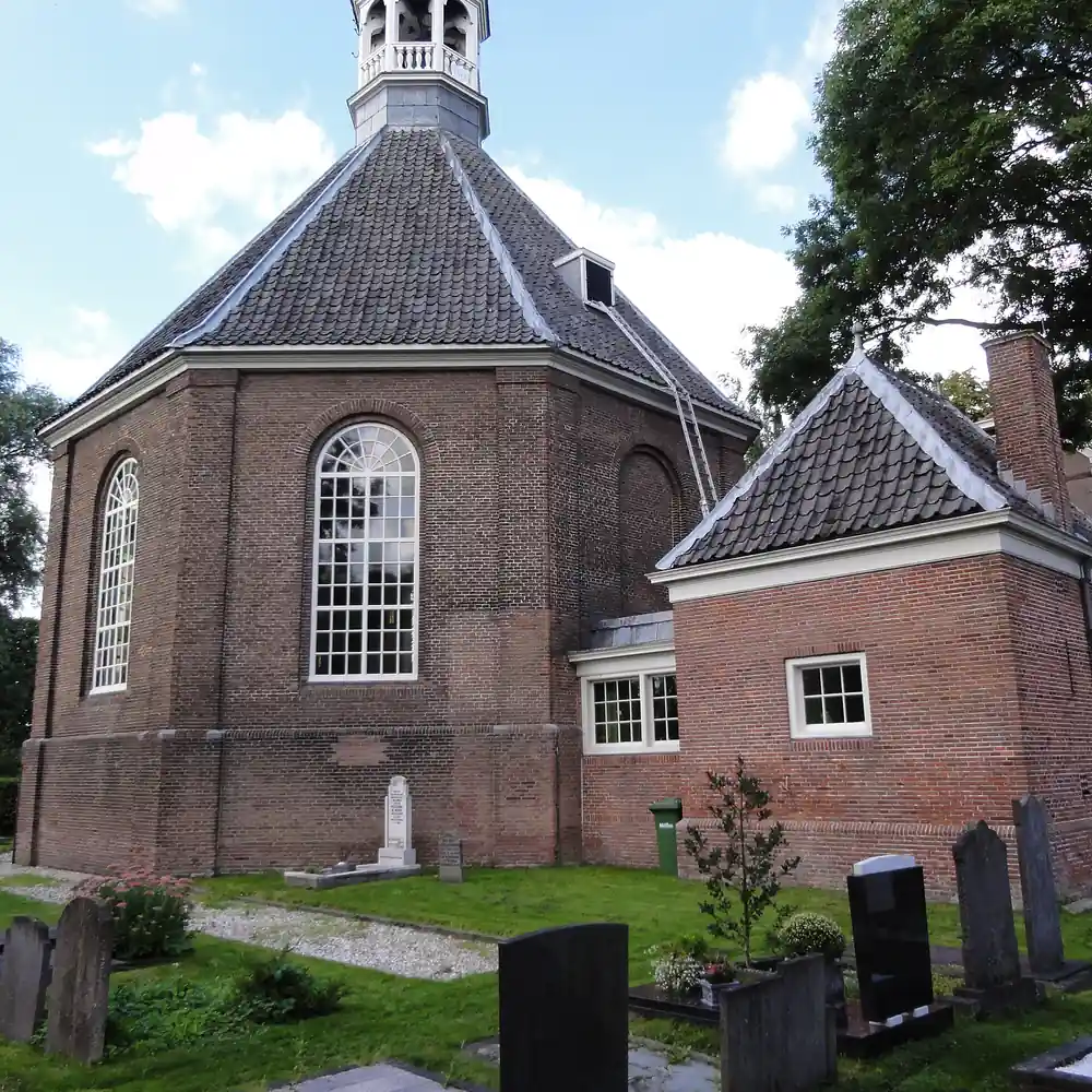 De kerk van Boven-Leeuwen: vergelijk de rijscholen in Boven-Leeuwen