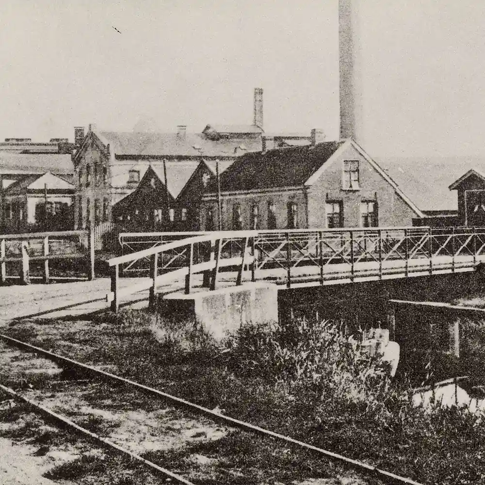 Dedemsvaart op een foto uit 1920: rijscholen in Dedemsvaart vergelijken