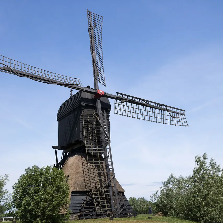Een molen bij Dussen: vergelijk de rijscholen in Dussen