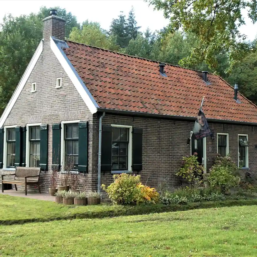 Een koloniehuisje in Frederiksoord: alle rijscholen in Frederiksoord op een rij