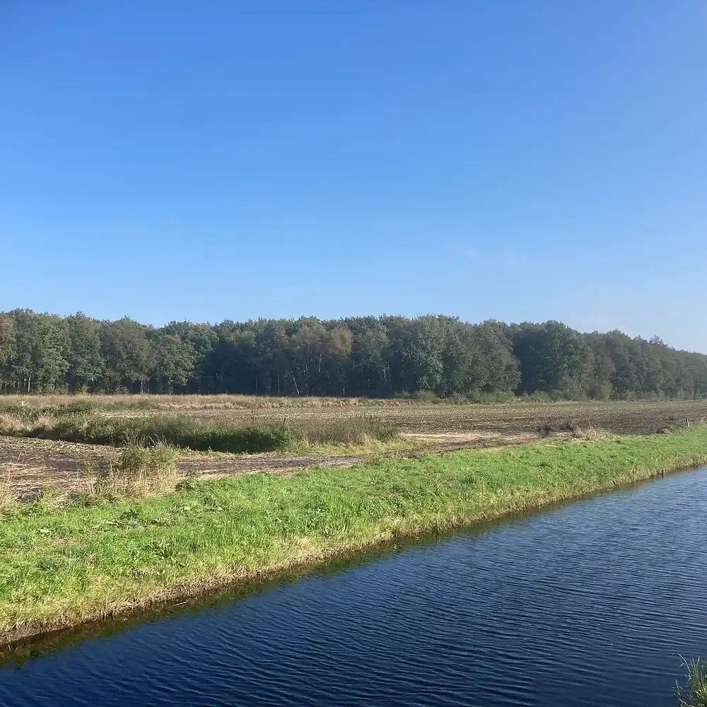 Landgoed Het Rechtuit bij Geesbrug: vergelijk de rijscholen in Geesbrug