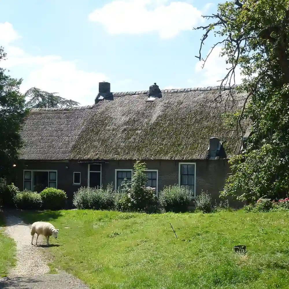 Een boerderij aan de Middelblok in Gouderak: alle rijscholen in Gouderak op een rij
