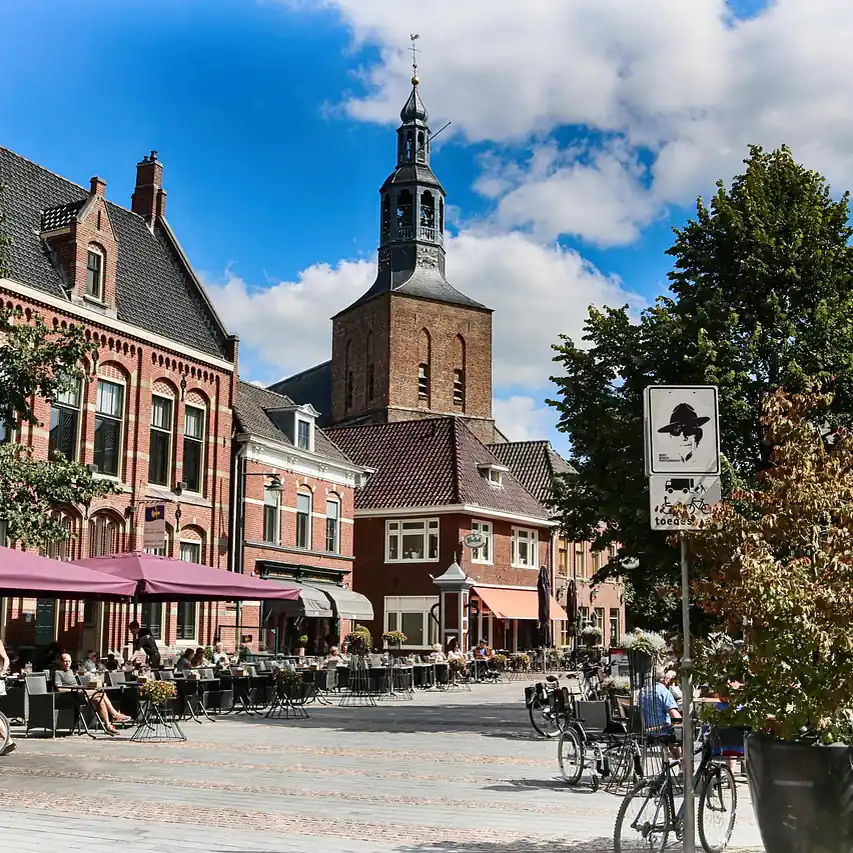 Een straat in het centrum van Groenlo: alle rijscholen in Groenlo op een rij