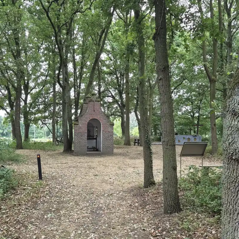 De Sint-Janskapel in Grubbenvorst: rijscholen in Grubbenvorst vergelijken