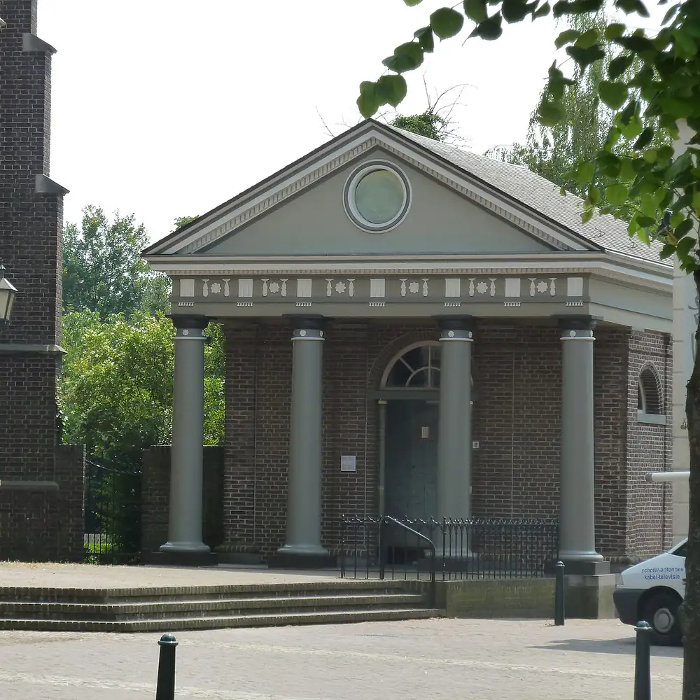 De Missiekapel in Heythuysen: vergelijk de rijscholen in Heythuysen