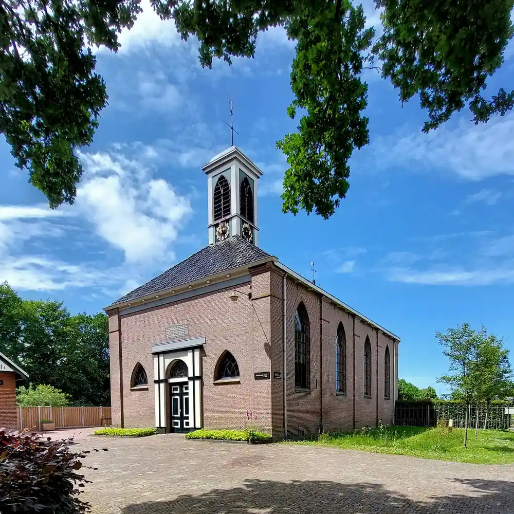 Een kerk in Noardburgum, waar je de rijscholen in Noardburgum kunt vergelijken