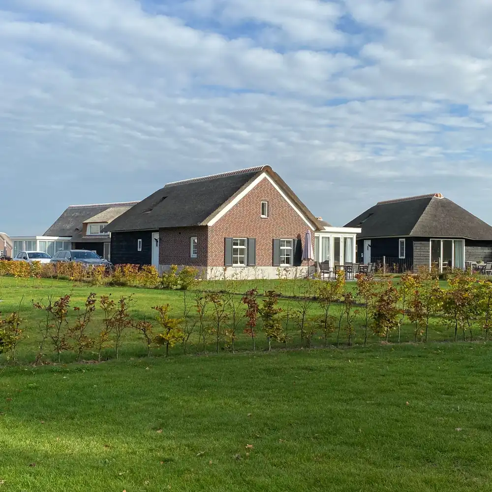 Een huis in het buitengebied van Someren, vlak bij Heusden (gemeente Asten): alle rijscholen in Heusden (gemeente Asten) op een rij