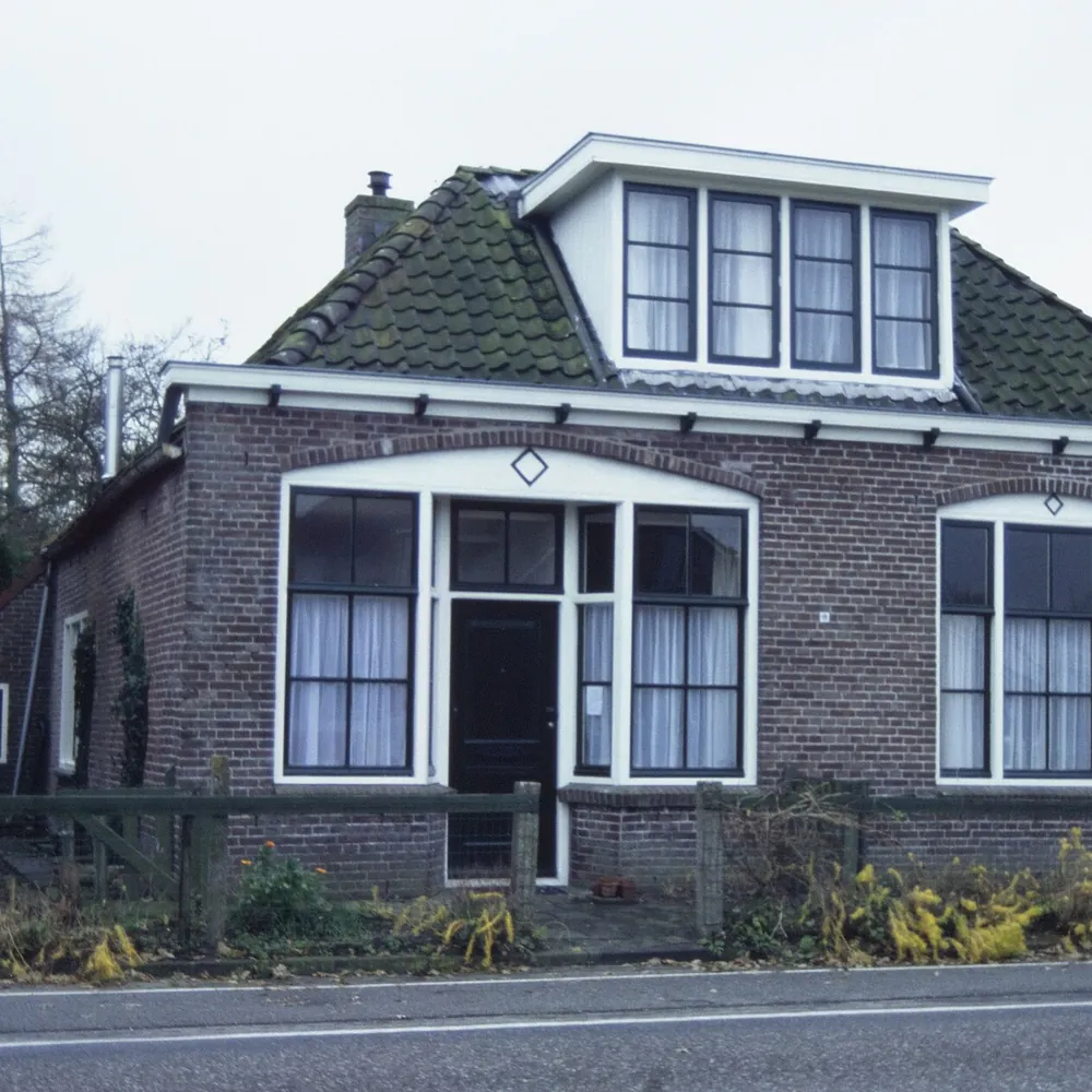 Een woonhuis in Vinkega, vlak bij Willemsoord: alle rijscholen in Willemsoord op een rij